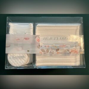 Clear acrylic Beauty Organizer